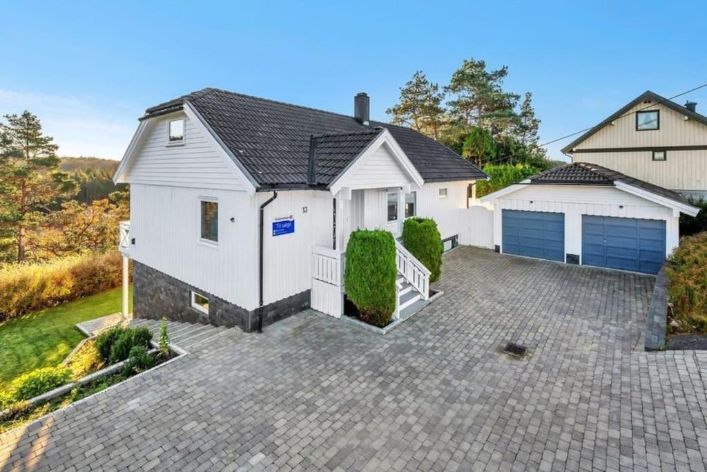 Romslig Og Fin Leilighet 17 Min Til Kristiansand Centrum Nodeland Екстер'єр фото